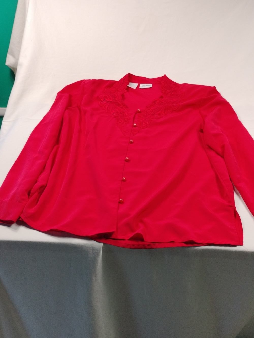 Liz Baker Red Blouse with Embroidered Front With Beaded Buttons Size 14. #3